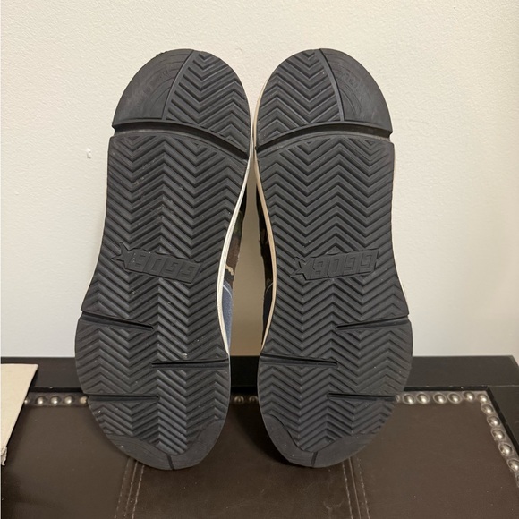 Like New Golden Goose Running Soles Sneakers - Picture 3 of 7